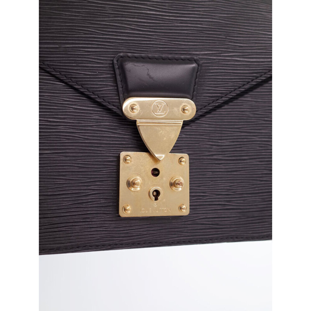 Louis Vuitton Epi Pochette Series Dragonne Shoulder Bag - Picture 7 of 9